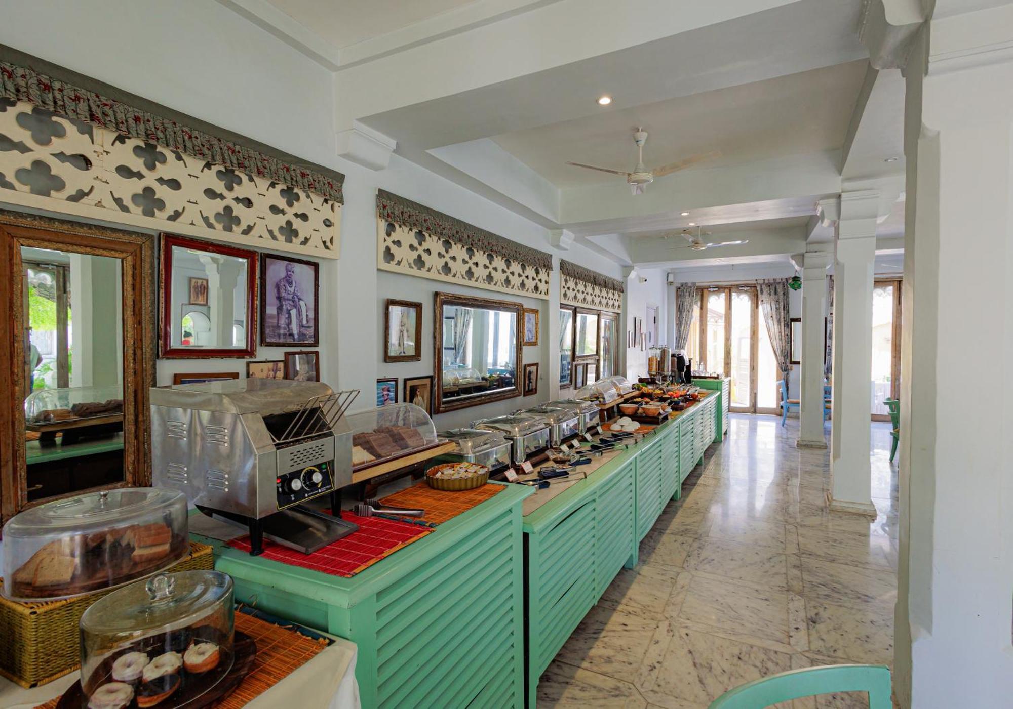The Rawla Narlai - A Luxury Heritage Stay In Leopard Country Exterior photo