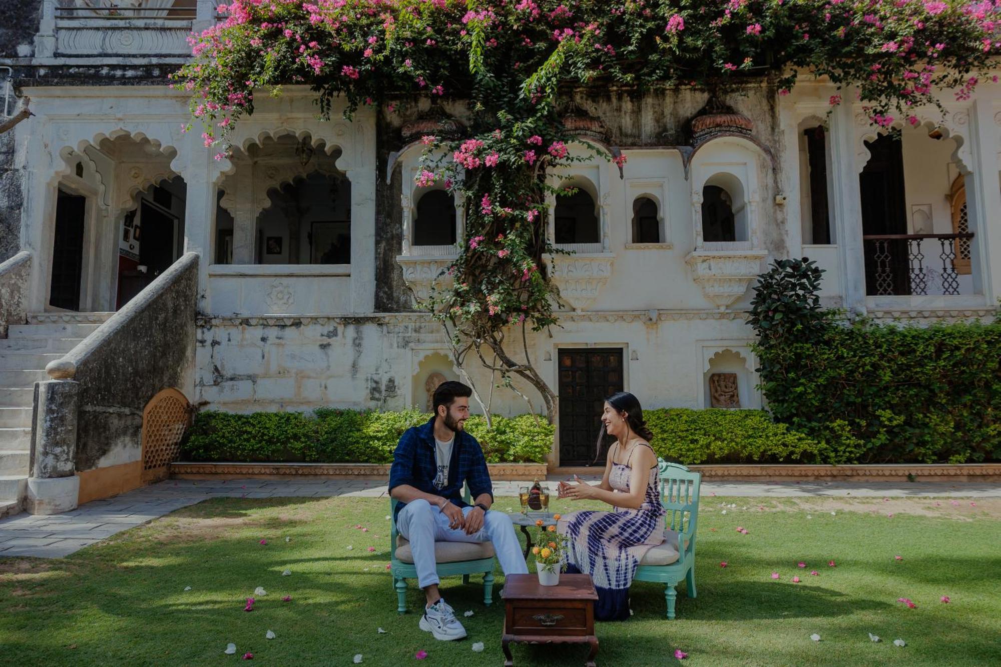 The Rawla Narlai - A Luxury Heritage Stay In Leopard Country Exterior photo