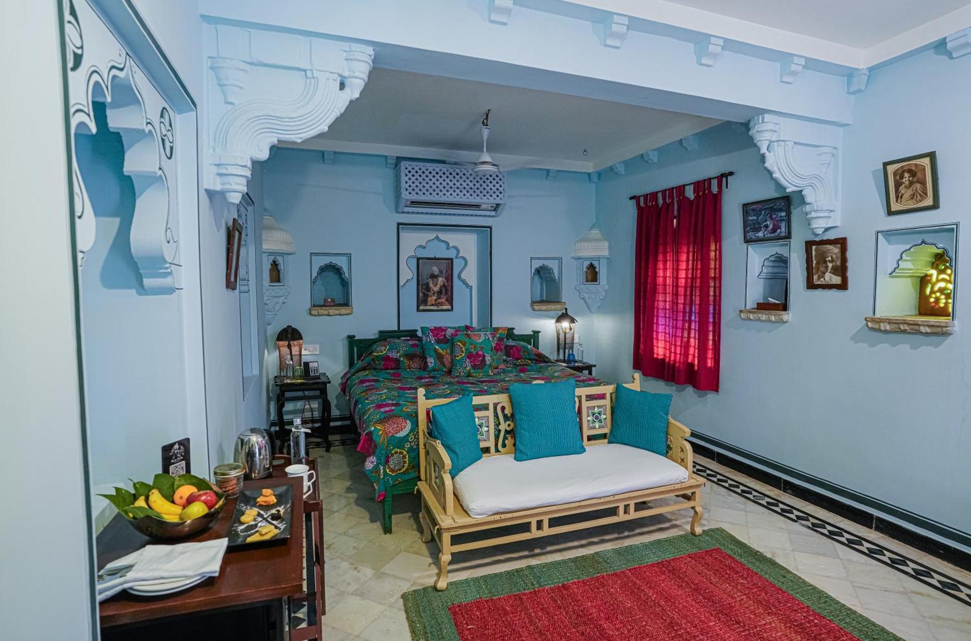 The Rawla Narlai - A Luxury Heritage Stay In Leopard Country Exterior photo